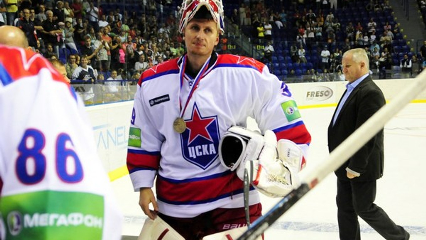 Rastislav Staňa dostal v bránke CSKA silného konkurenta.