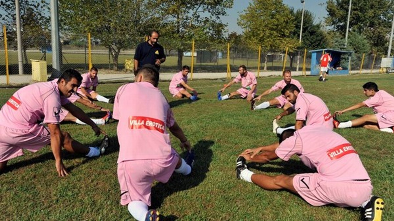 Hráči Voukefalasu pred zápasom.