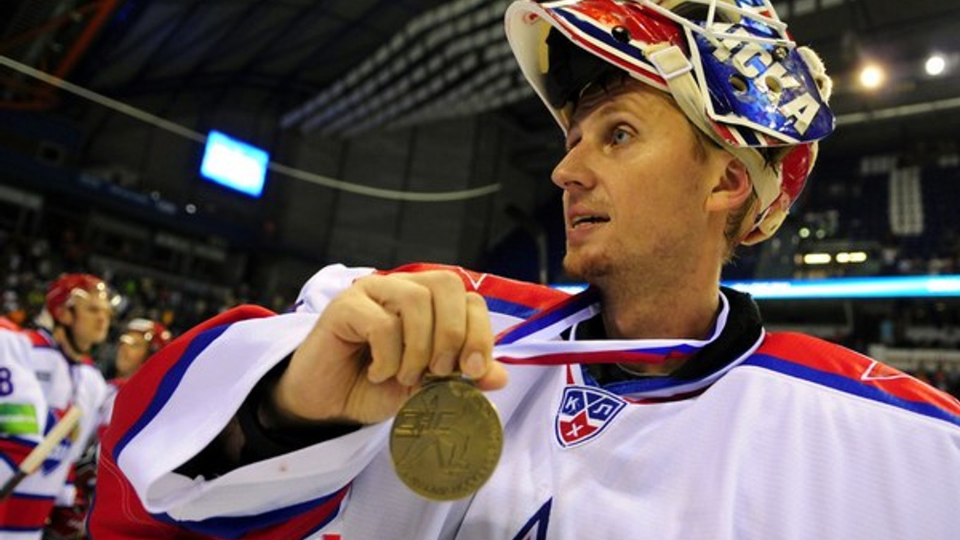 Rastislav Staňa je podľa čísel brankárskou špičkou v KHL.