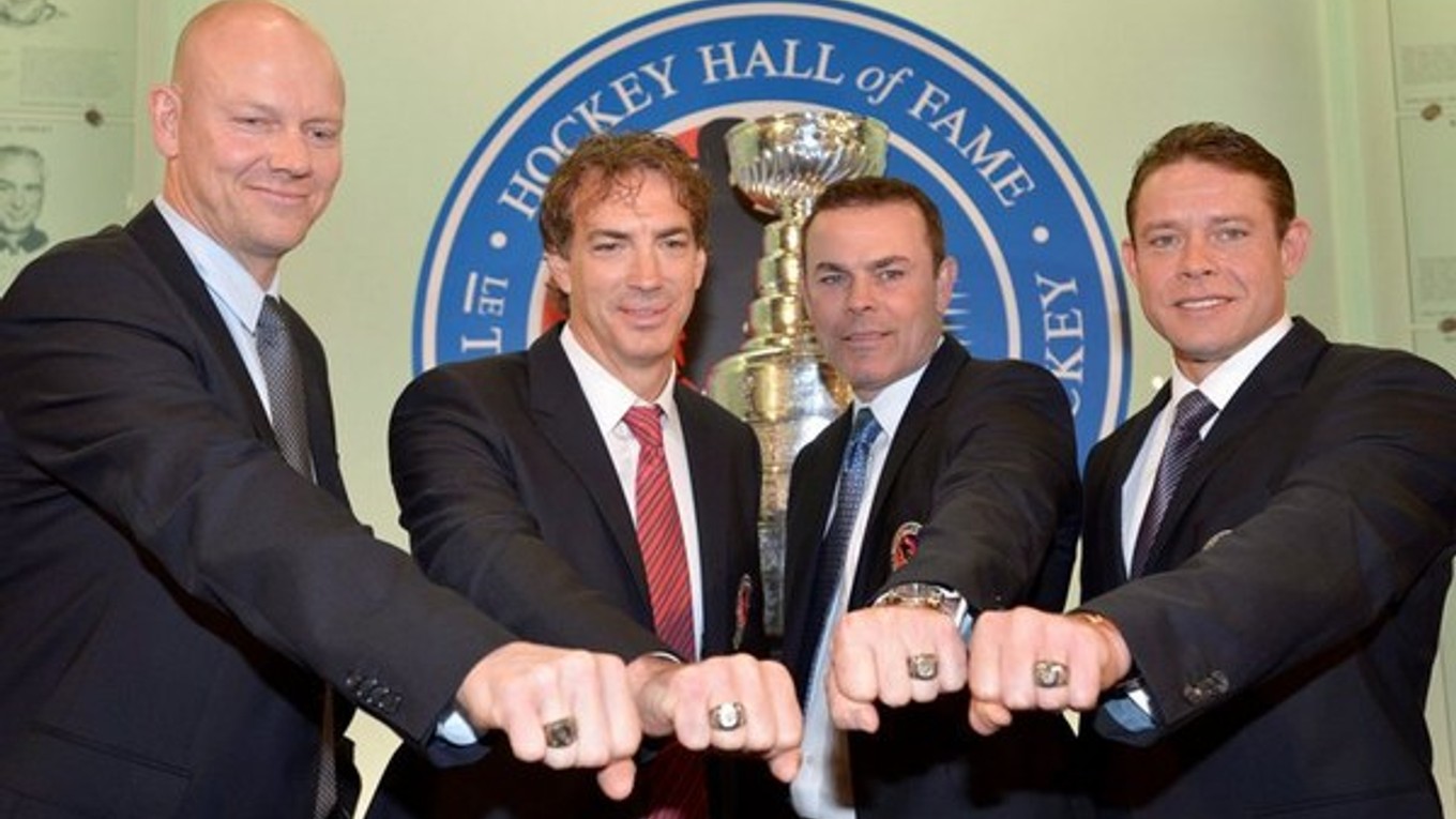 Mats Sundin, Joe Sakic, Adam Oates a Pavel Bure (zľava).