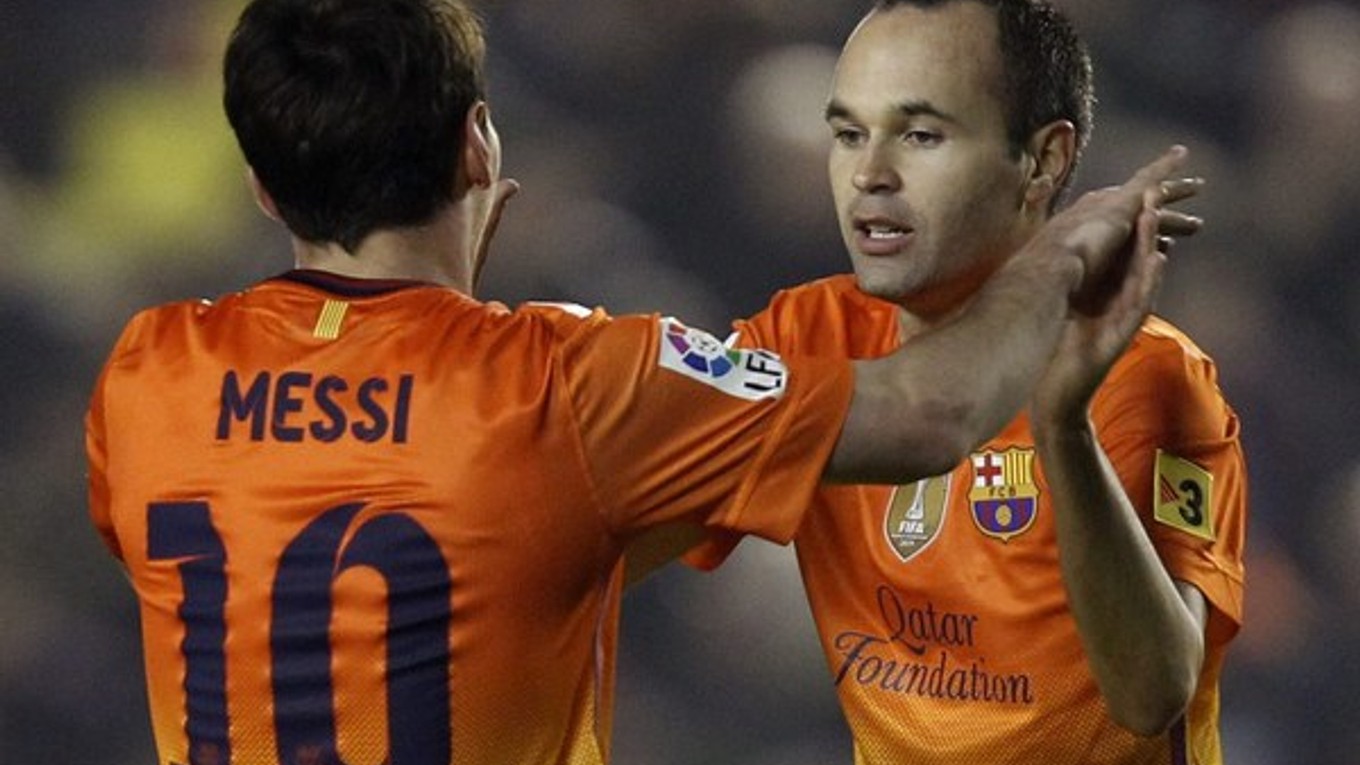 Lionel Messi a Andrés Iniesta.