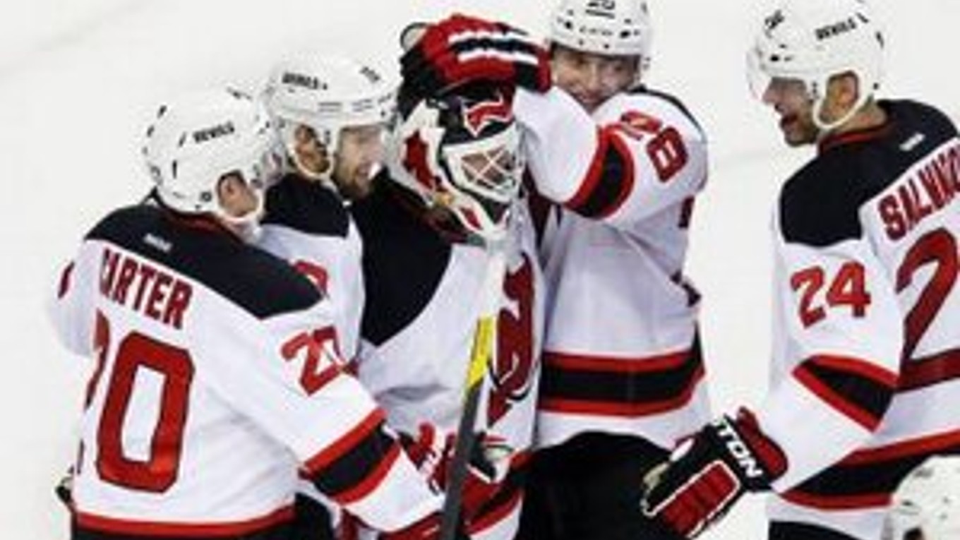 V postupu pomohol najmä brankár Brodeur.