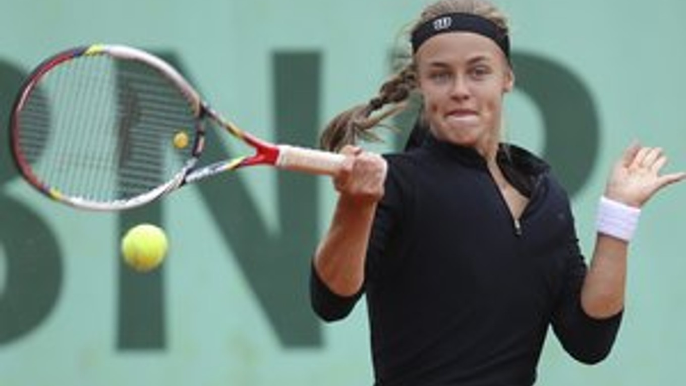 Sedemnásťročná Anna Karolína Schmiedlová hrala vo finále juniorky Roland Garros.