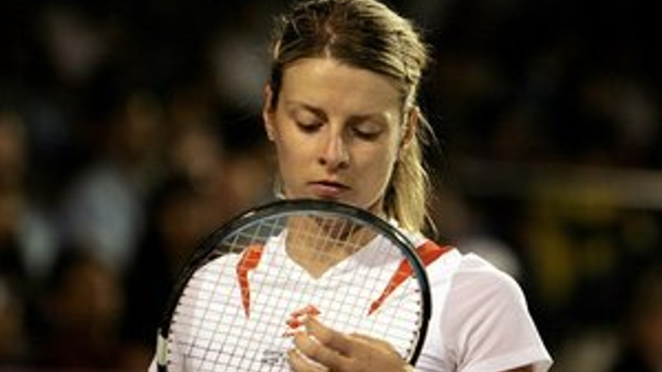Martina Suchá vyhrala dva turnaje WTA - Hobart 2002 a Quebec City 2004. Bola na 37. mieste WTA. Kariéru ukončila v roku 2008, stala sa trénerkou. Viedla slovenskú juniorku Chantal Škamlovú, trénovala v akadémii Love4Tennis. Od februára 2012 je v Akadémii