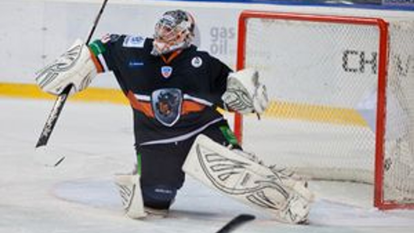 Ján Laco pomohol tímu HC Lev v piatok k výhre nad Nižným Novgorodom. V stredu hrá Poprad s Dinamom Moskva.