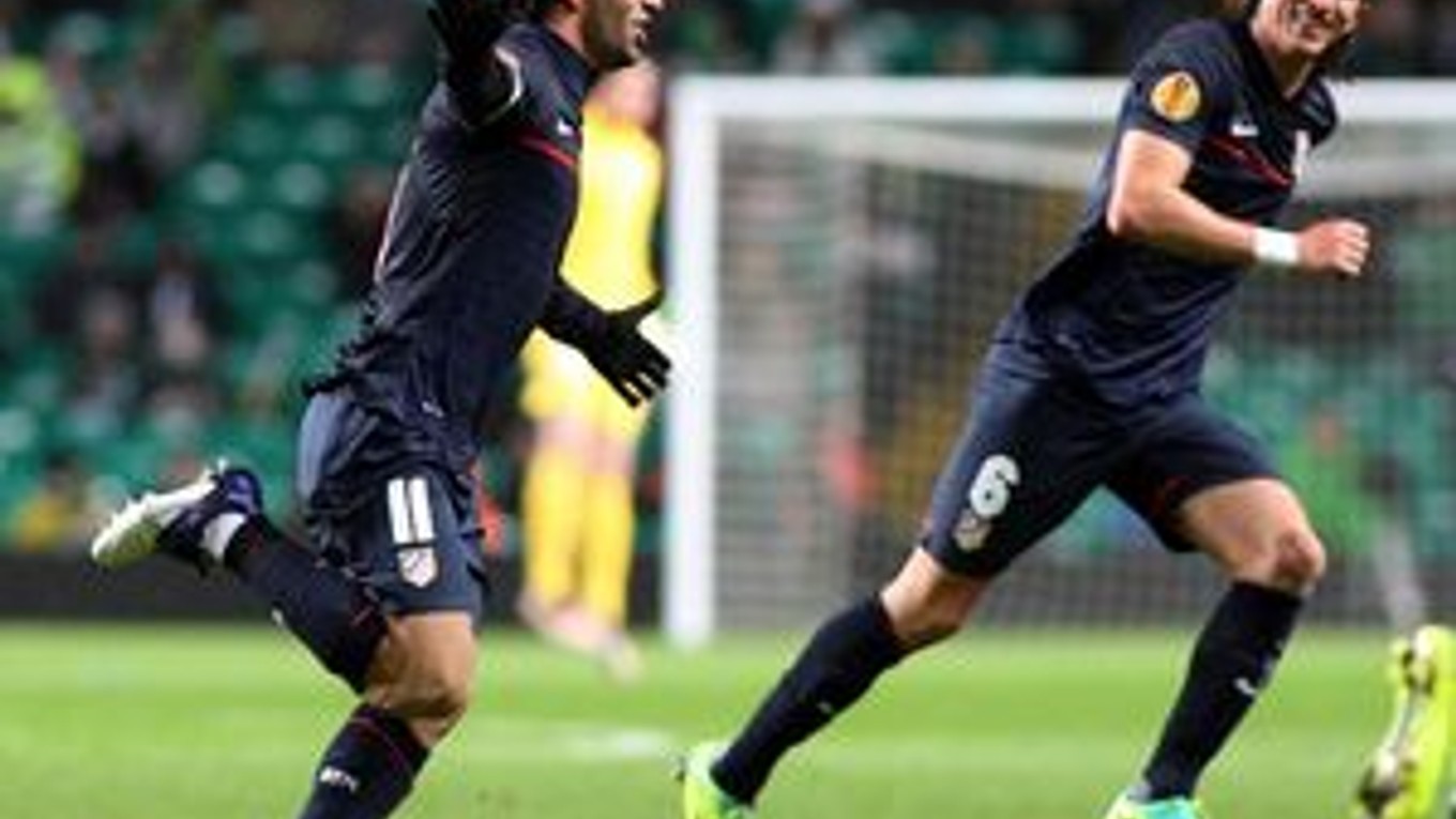 Arda Turan (vľavo) dal jediný gól zápasu Atlética so Celticom.