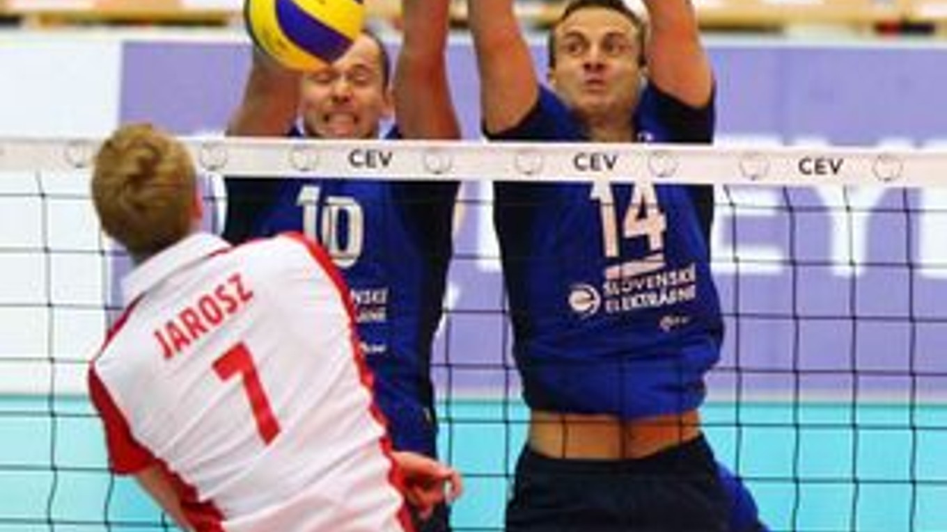 Tomáš Kmeť (vpravo).
