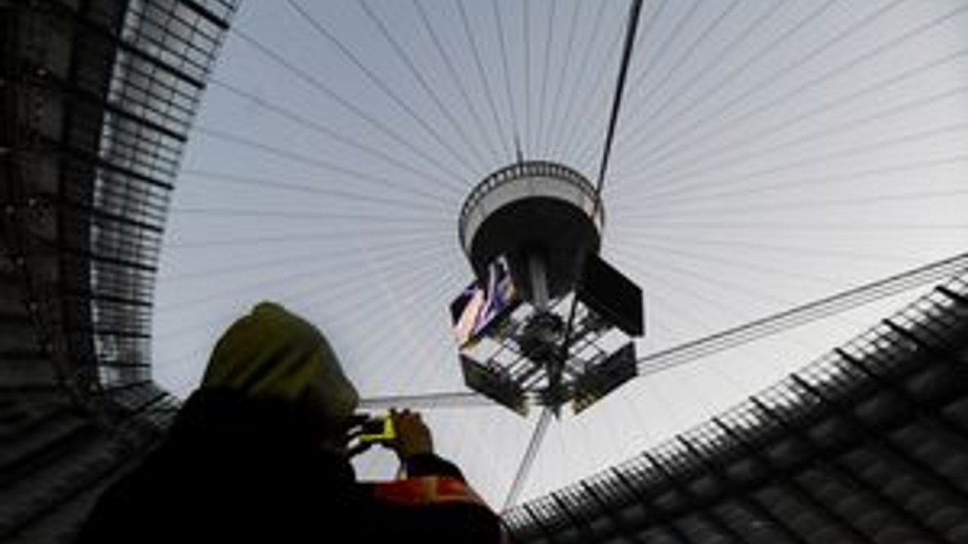 Fanúšik na otváracom ceremoniále Národného štadiónu.