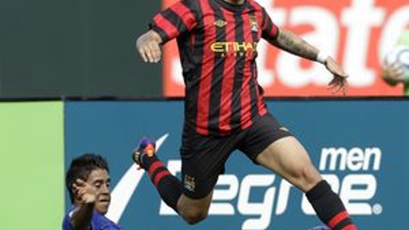 Vladimír Weiss v drese Manchestru City.