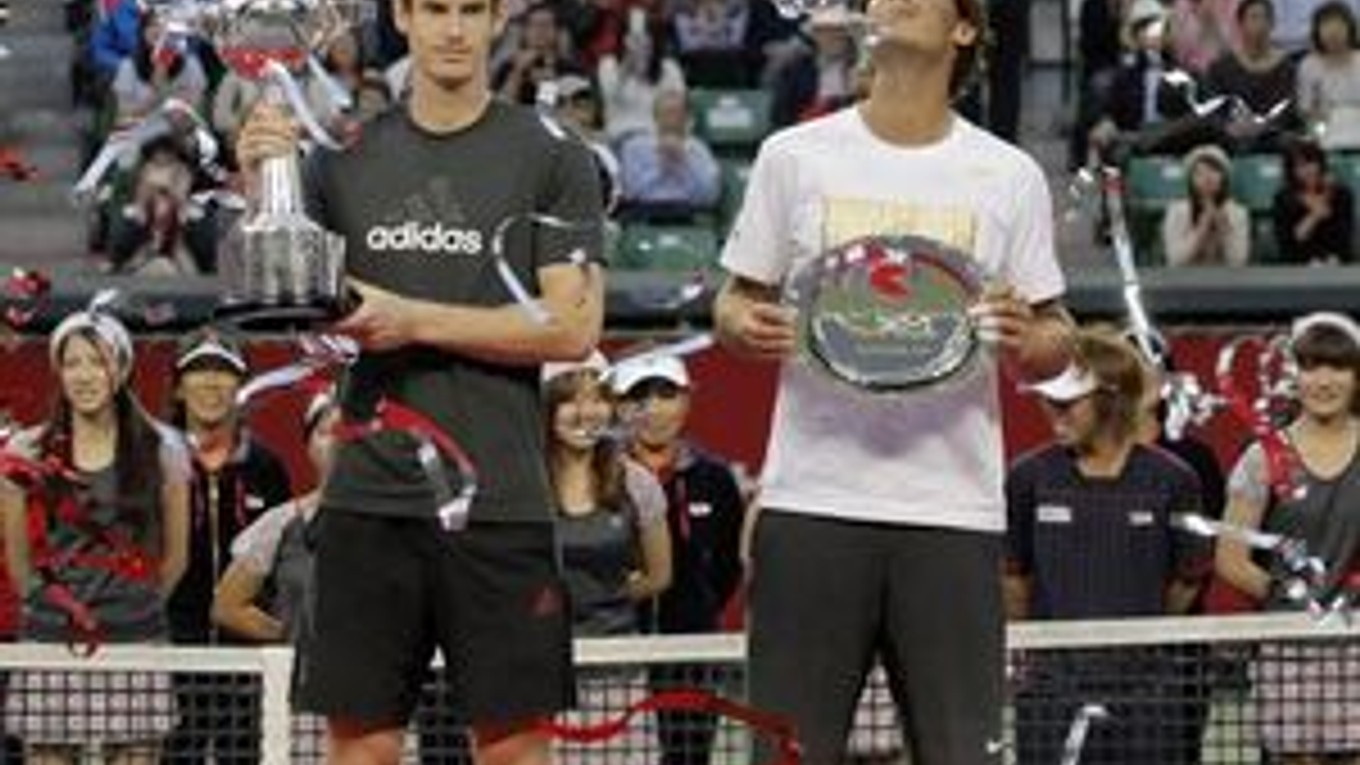 Andy Murray (vľavo) a Rafael Nadal