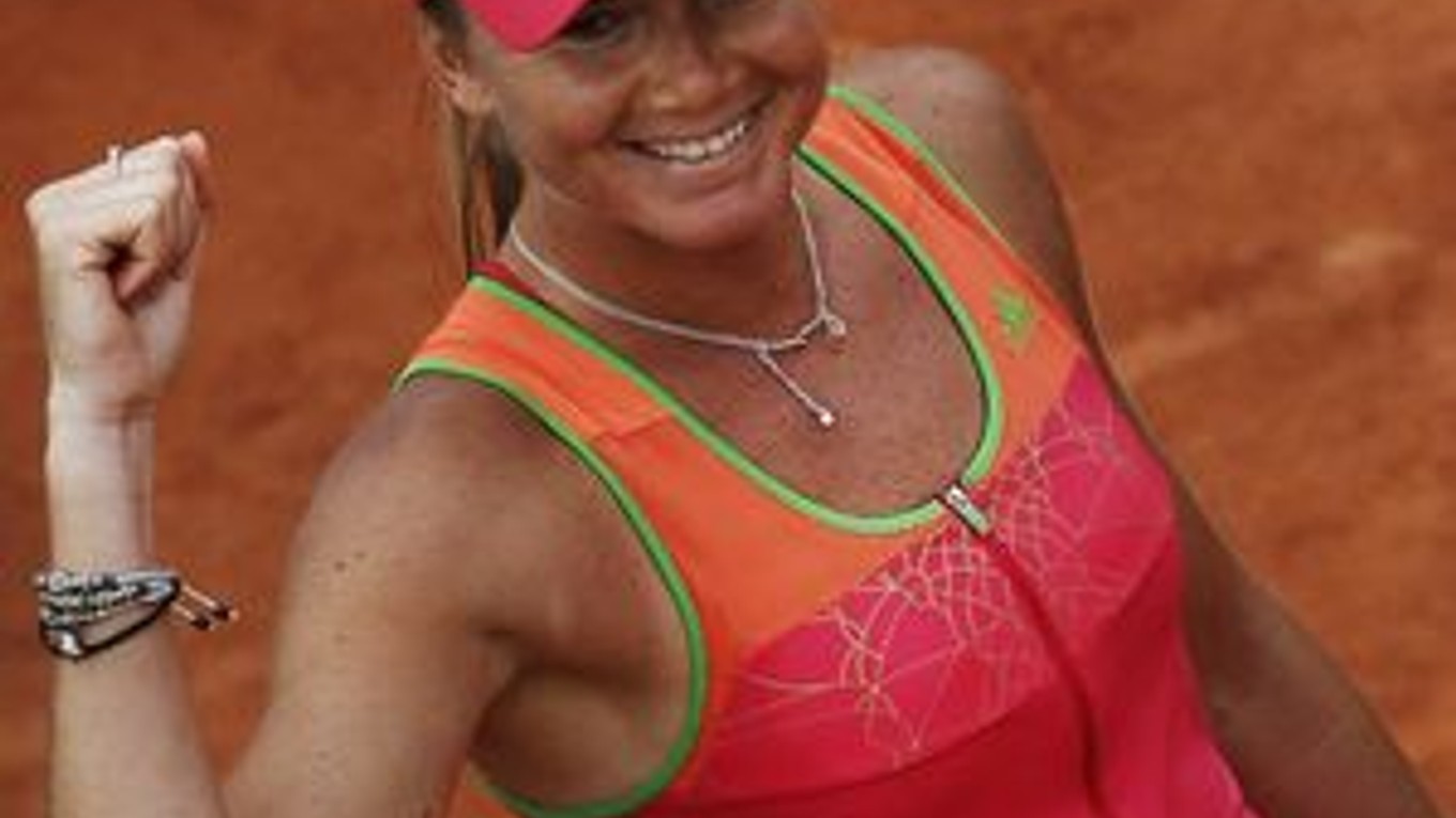 Daniela Hantuchová sa postarala o najväčšie prekvapenie  na turnaji Roland Garros, zdolala jednotku Wozniacku.