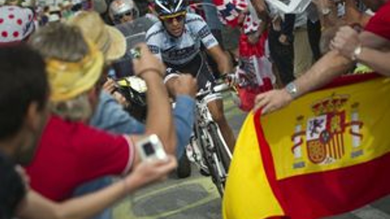 Alberto Contador počas 19. etapy Tour de France.