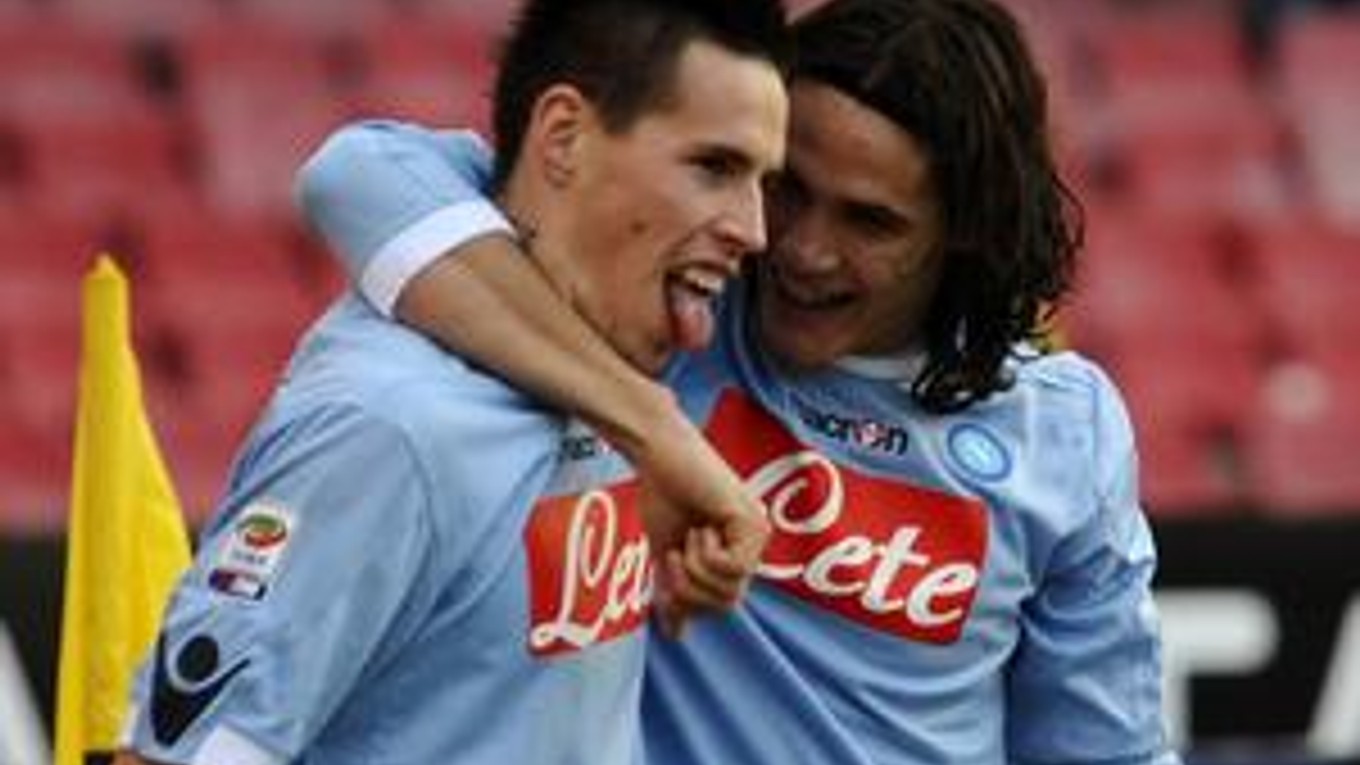 Marek Hamšík (vľavo) a Edison Cavani.