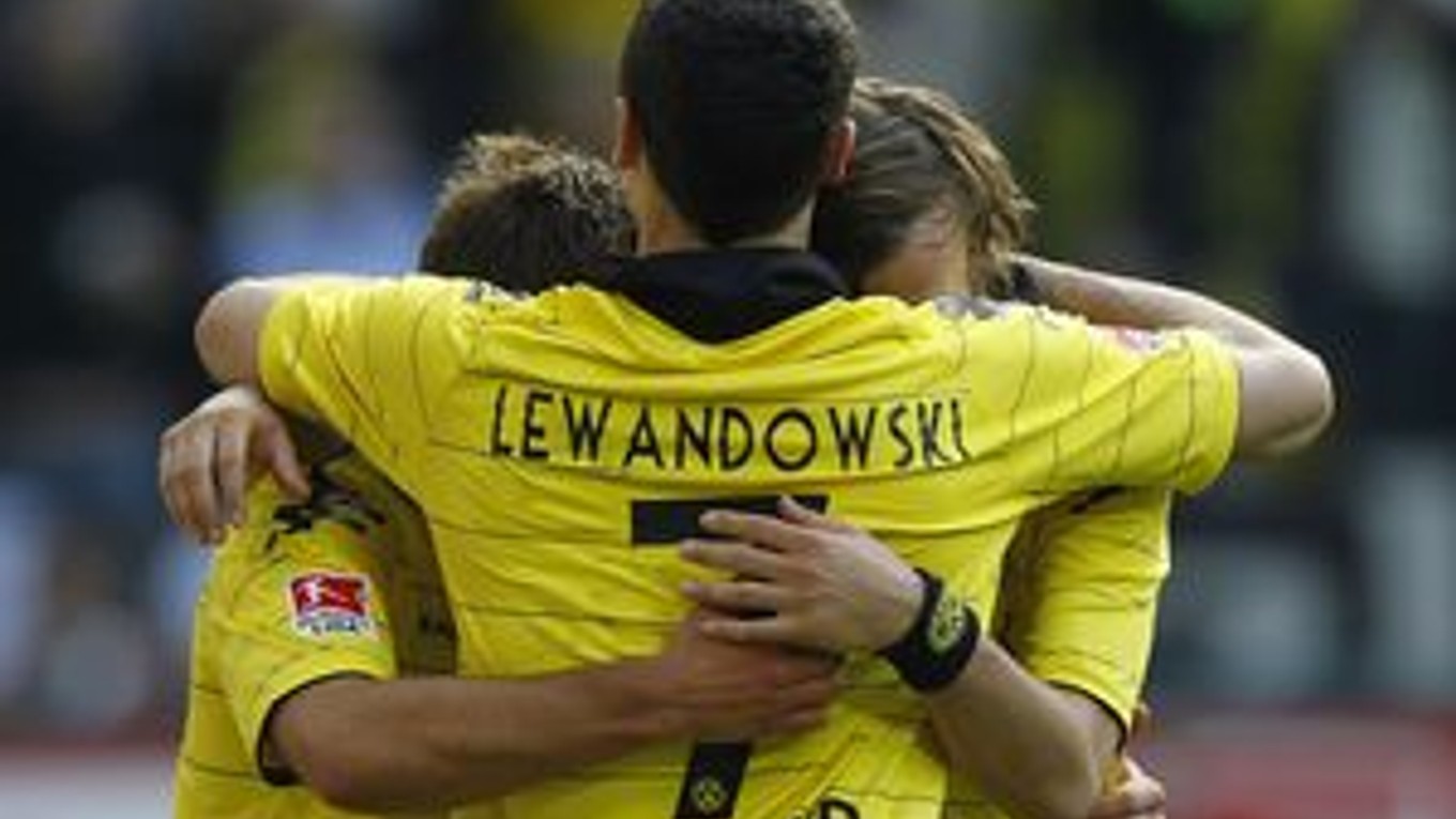 Futbalisti Dortmundu sú od titulu jedno víťazstvo.