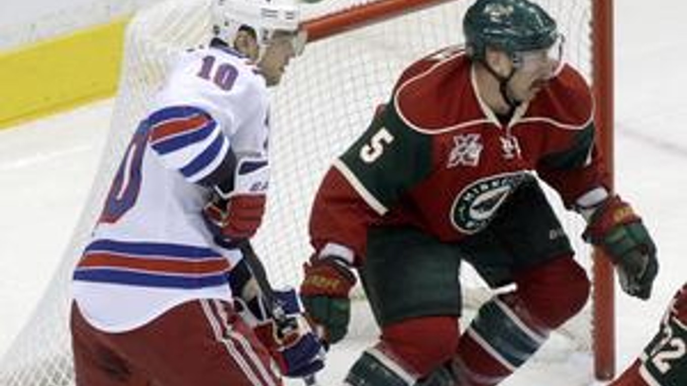 Marián Gáborík pri bráne Minnesoty.