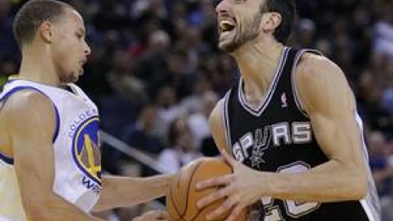 Argentínčan Manu Ginobili zo San Antonia pokračuje vo skvelých výkonoch.