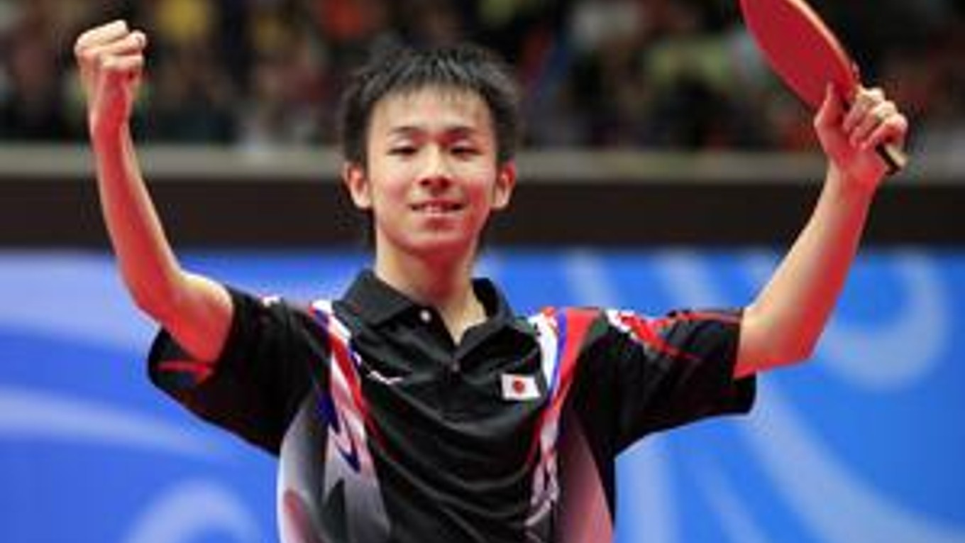 Šestnásťročný Japonec Koki Niwa triumfoval na juniorských MS vo štvorhre so spoluhráčom Machim.