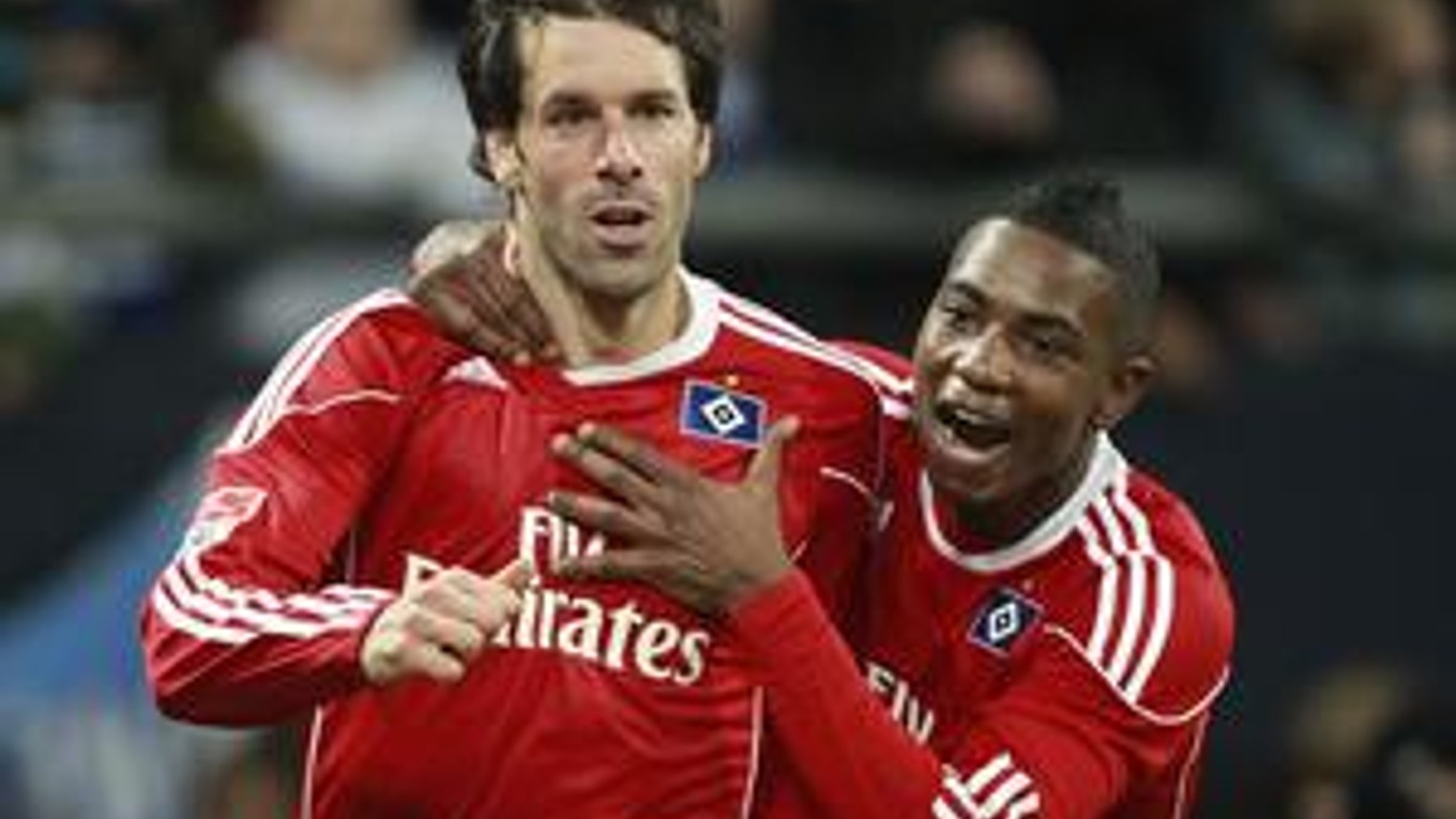 Ruud van Nistelrooy (vľavo).