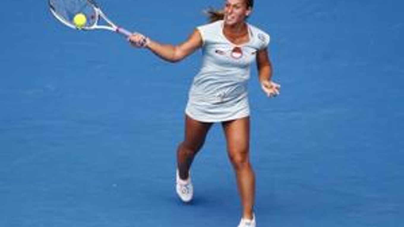 Dominika Cibulková v zápase s Caroline Wozniackou.