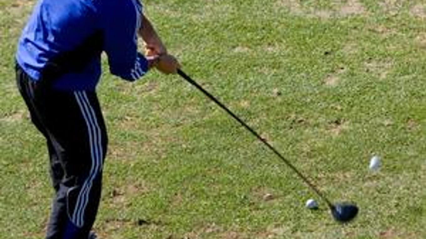 Marek Hamšík na golfe v Afrike počas majstrovstiev sveta.