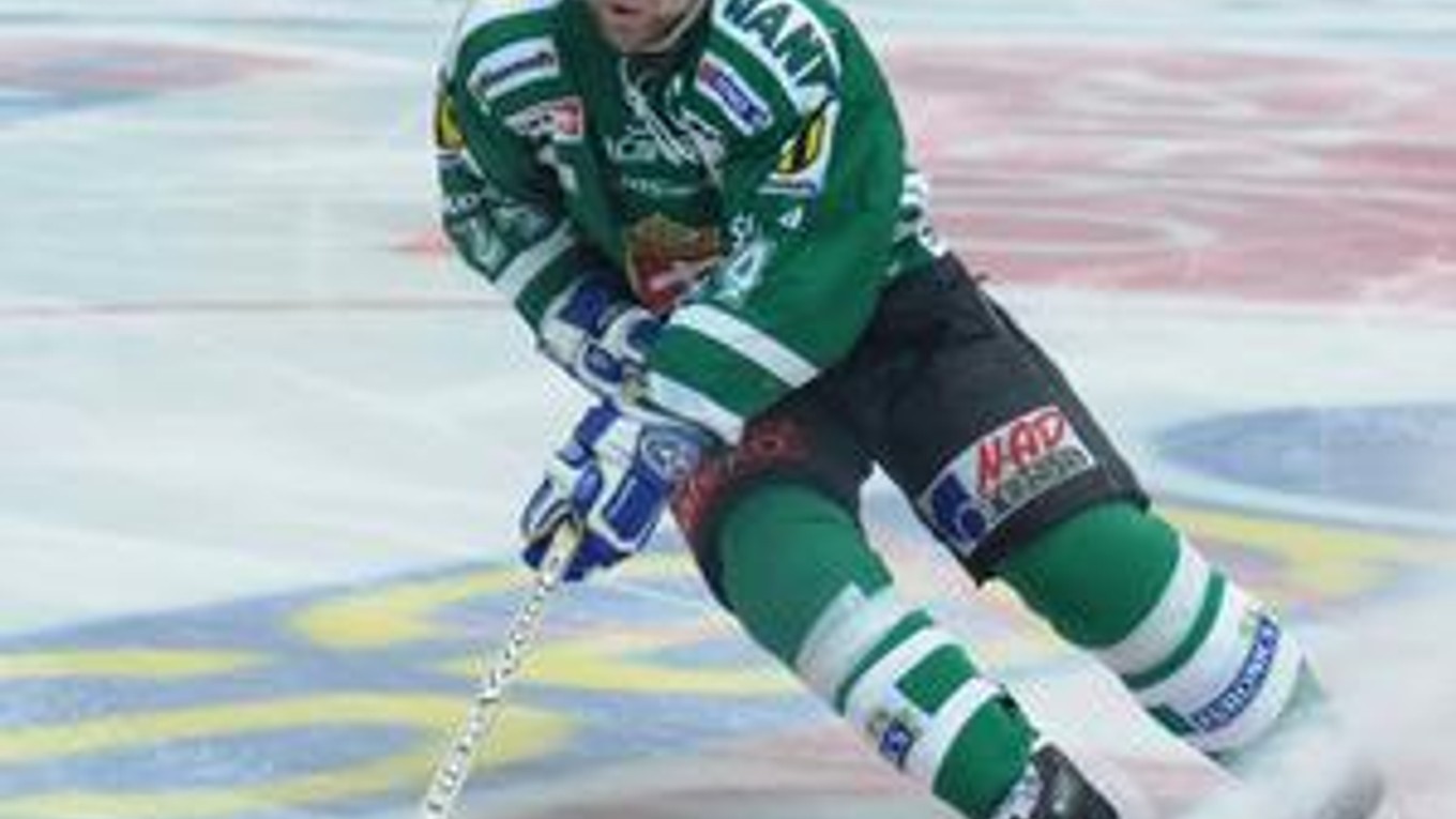 HC Lev Hradec Králové so sídlom v Poprade má záujem aj o angažovanie Žigmunda Pálffyho.