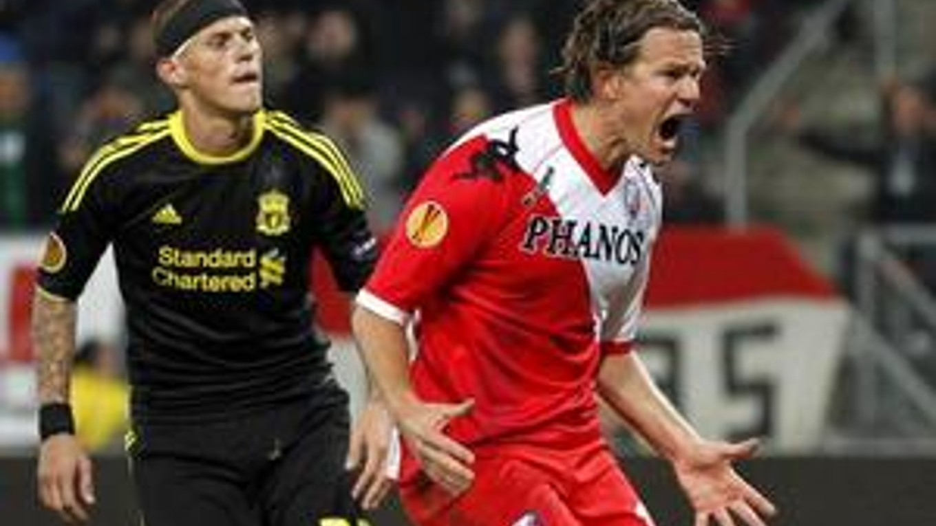 Liverpool s Martinom Škrtelom v zostave remizoval na trávniku holandského Utrechtu.