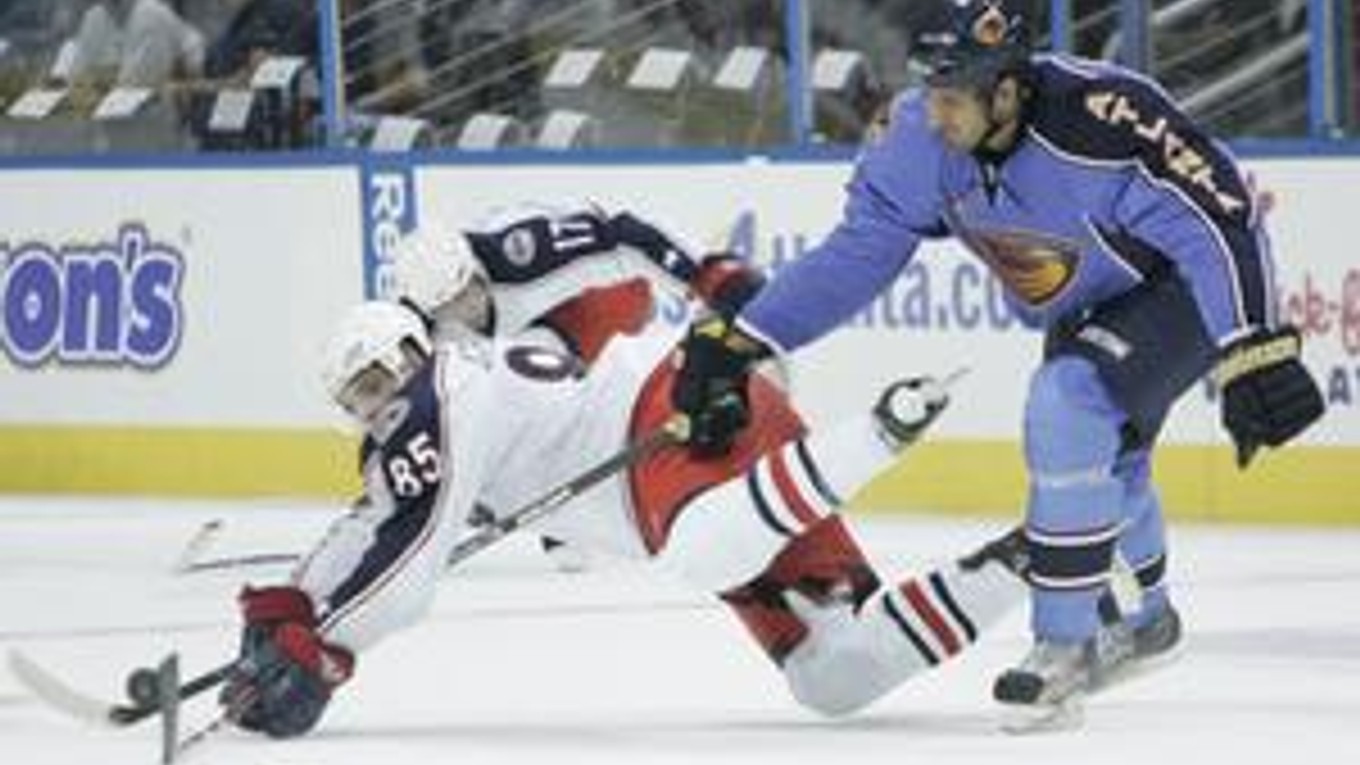 Boris Valábik (vpravo).