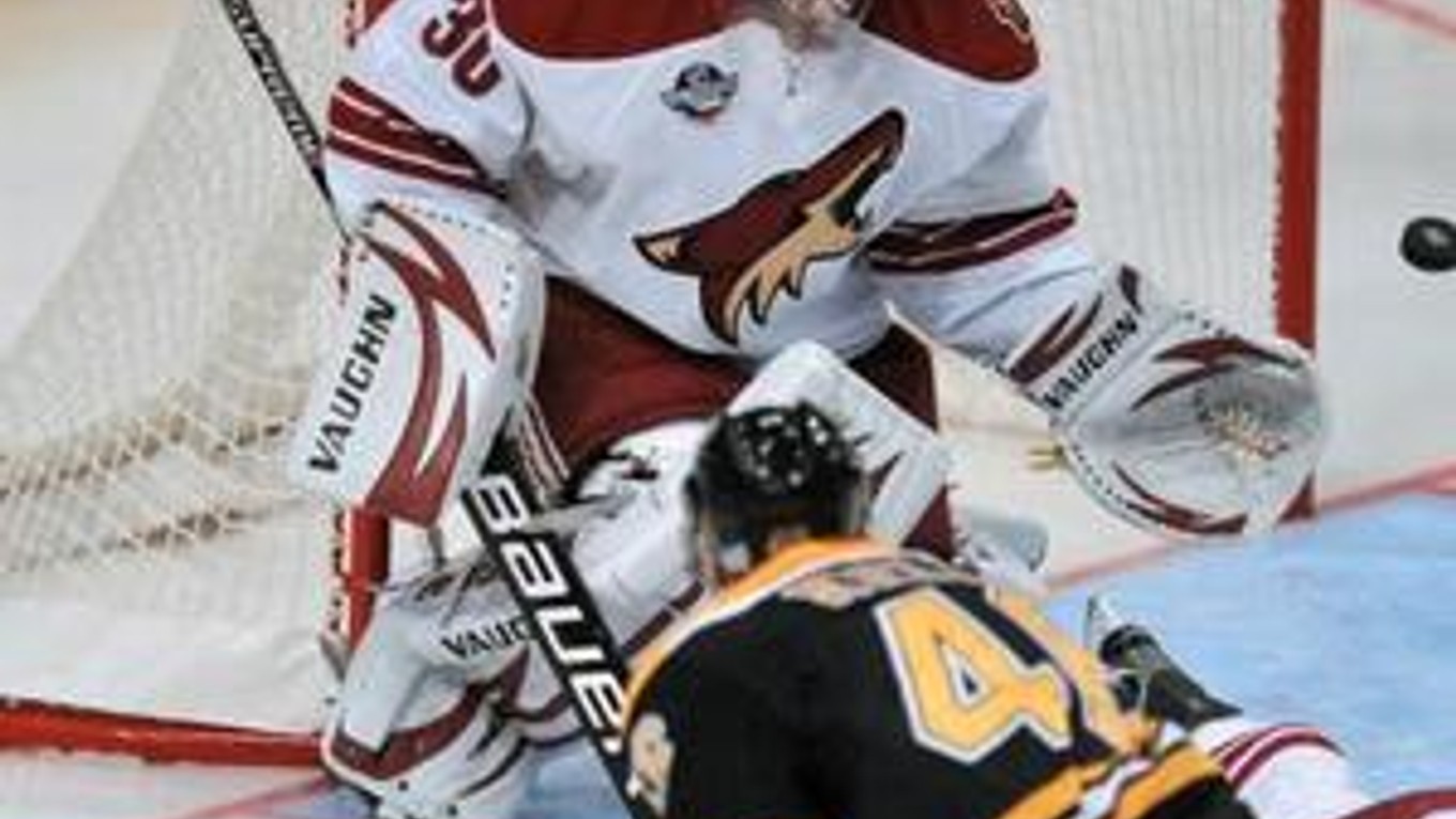 Iľja Bryzgalov sa vypracoval medzi najlepších brankárov NHL.