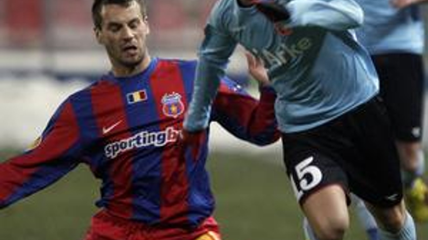 Miroslav Stoch (v strede).