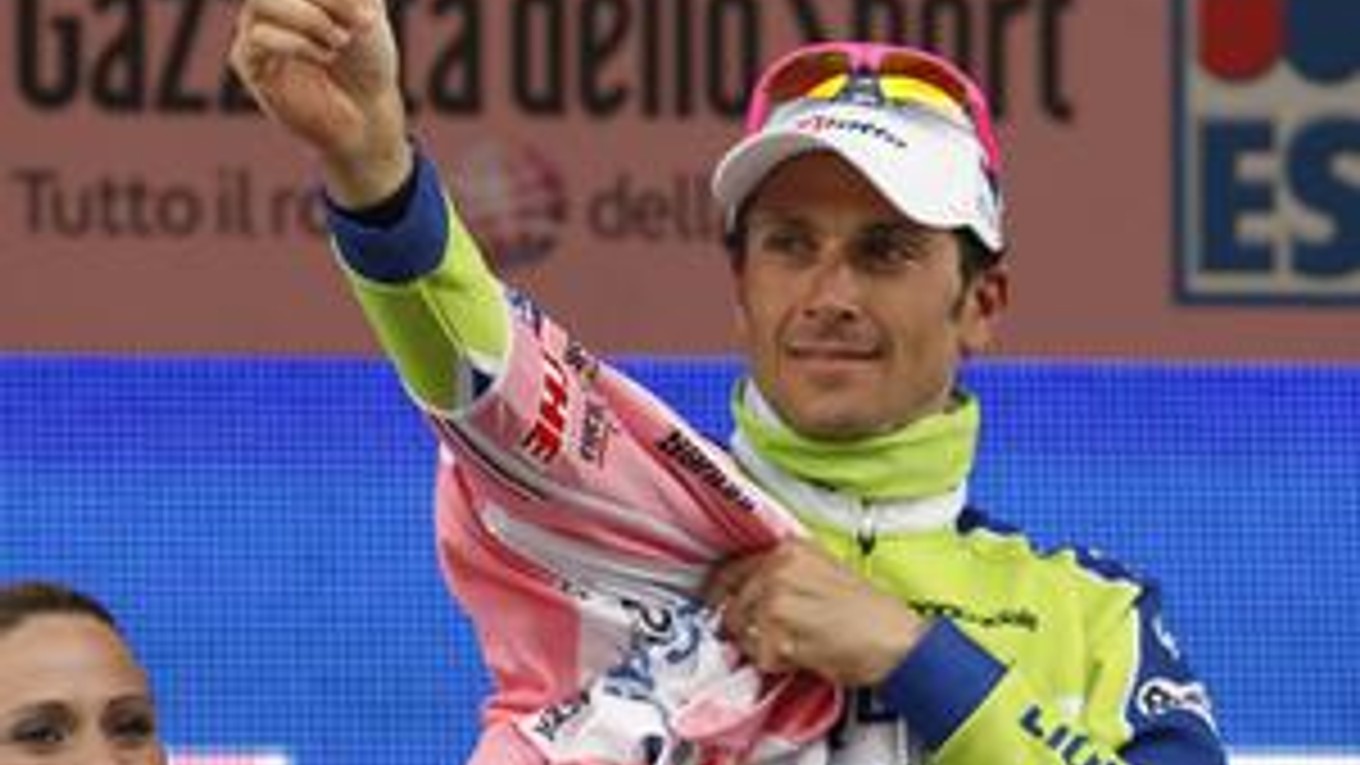 Ivan Basso vyhral druhýkrát v kariére Giro d´Italia.