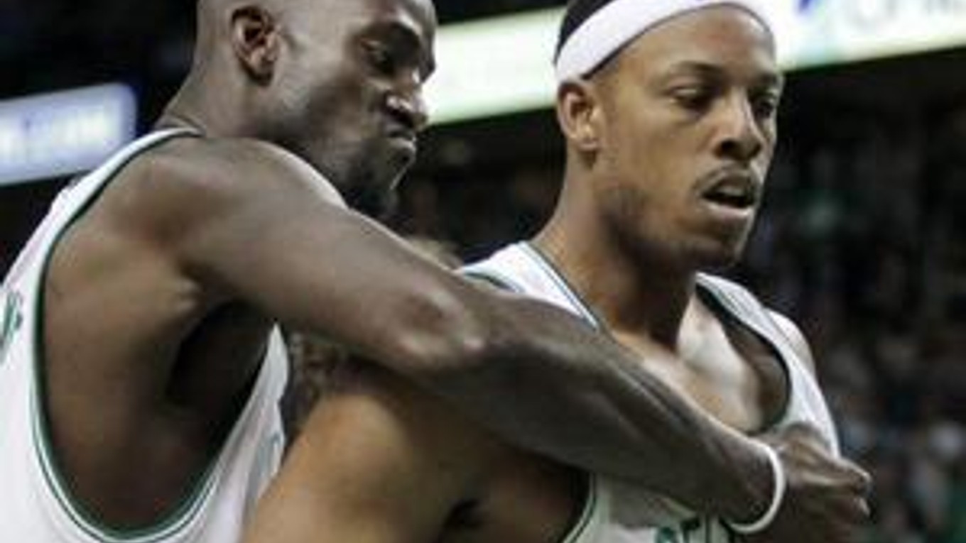 Celtics vyrovnali sériu s Lakers na 2:2.