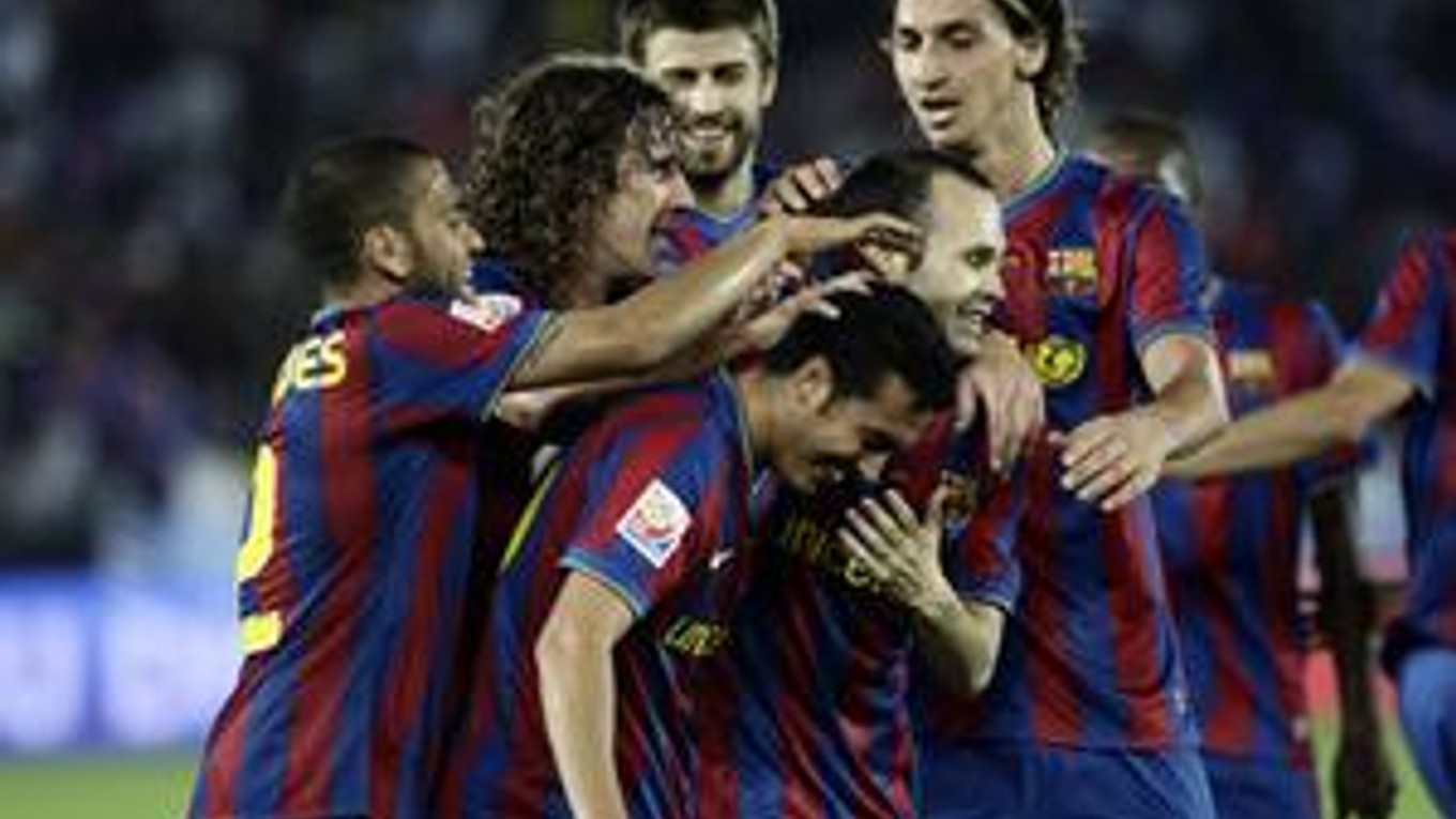 Obhajcovia titulu v Lige Majstrov, futbalisti FC Barcelona sa stretnú v osemfinále s VfB Stuttgart.