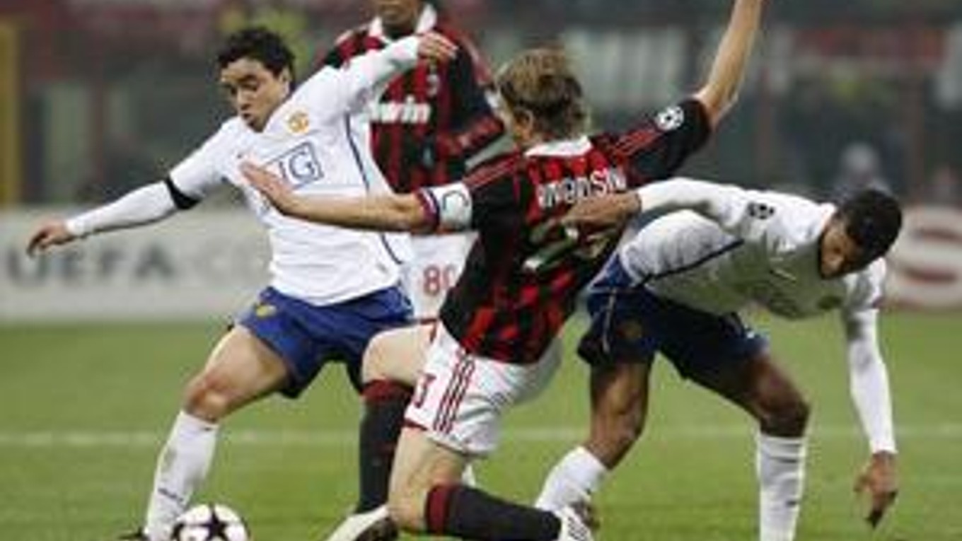 Manchester United vyhral na trávniku AC Milána 3:2.