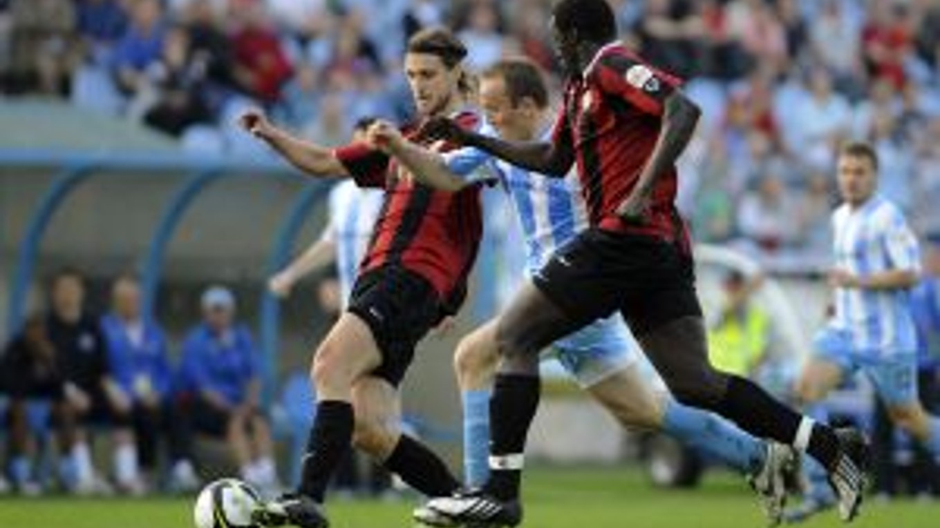 Najpútavejší duel stredy ponúkol v Corgoň ligy duel v Bratislave. Slovan hostil Trnavu.