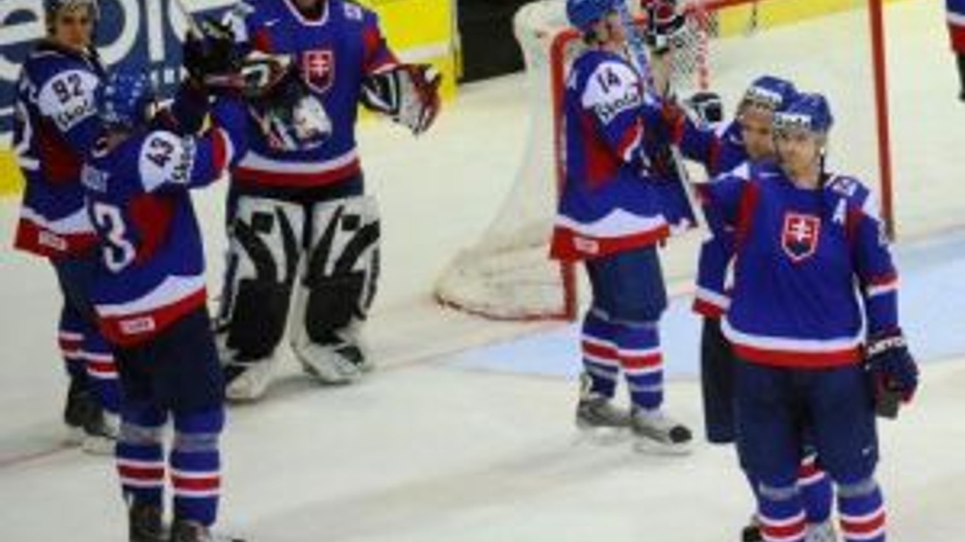 Našim patrí v rebríčku IIHF deviata pozícia.