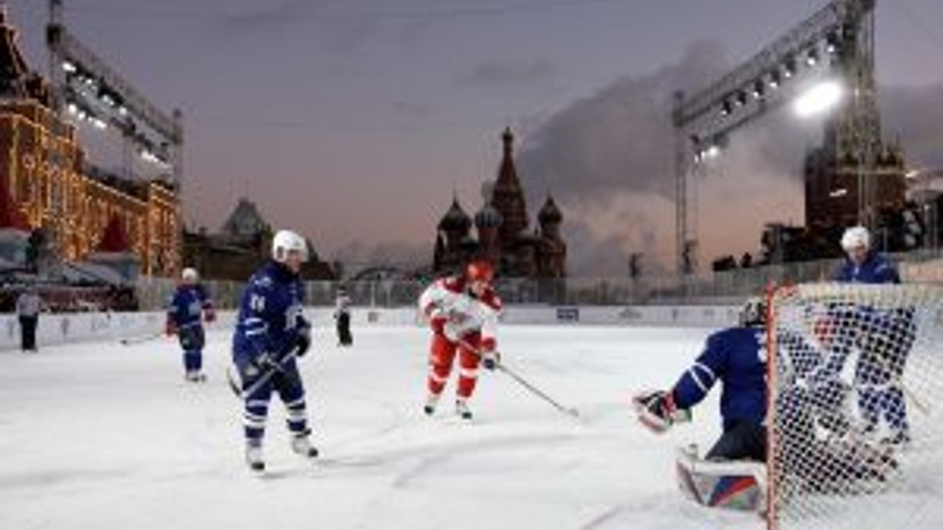 Najväčšie hviezdy KHL sa stretli v atraktívnom súboji.