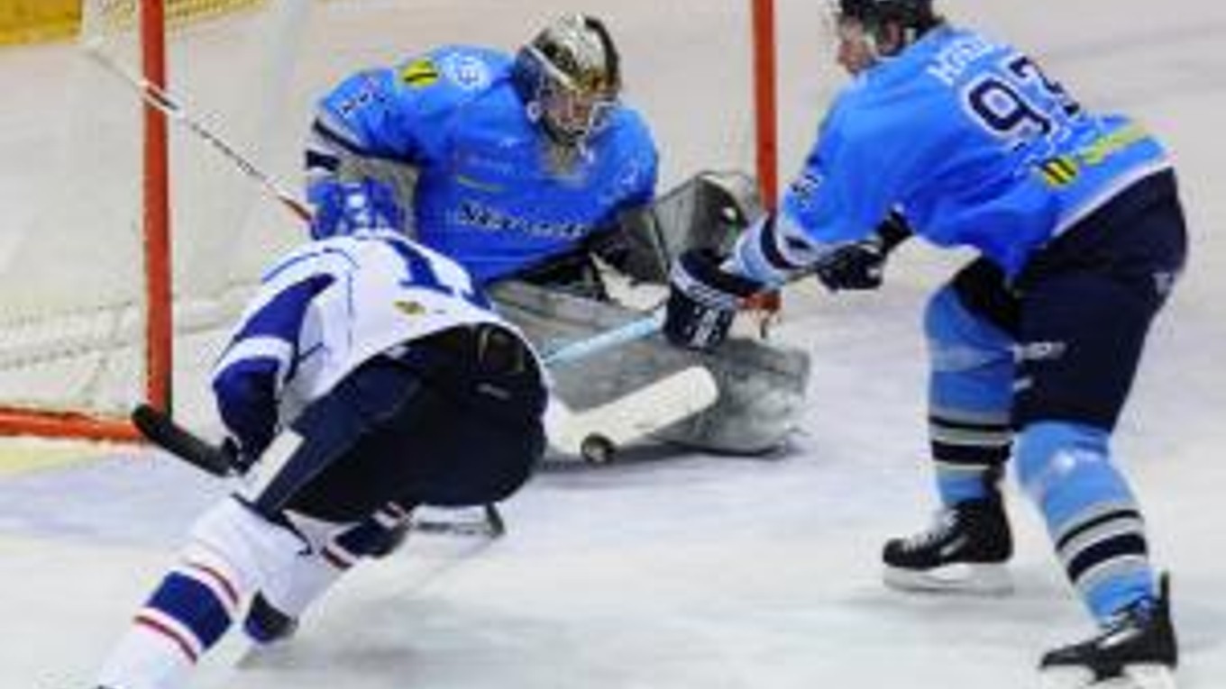 Slovan Bratislava zatiaľ KHL nebude hrať.