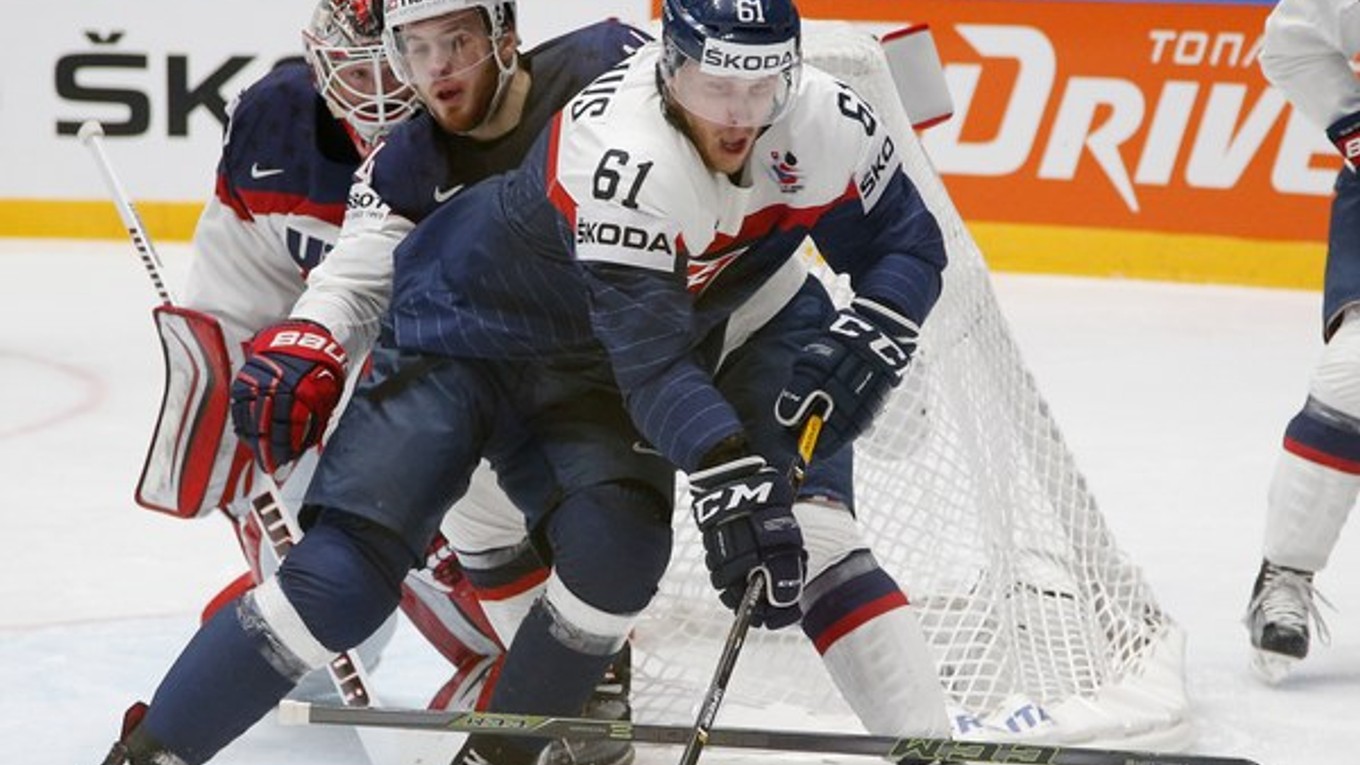 Marek Bartánus v zápase proti USA. V siedmich dueloch na turnaji získal jediný bod.
