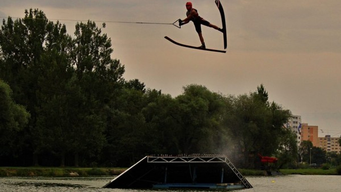 Podarí sa mu doma uspieť? A. Vaško ml. bude patriť k favoritom.