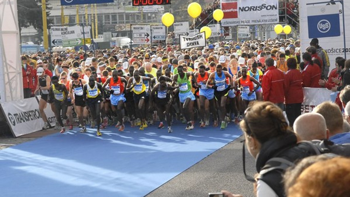 Vlani sa tešil z víťazného venca. Keňan Korir bude obhajovať.