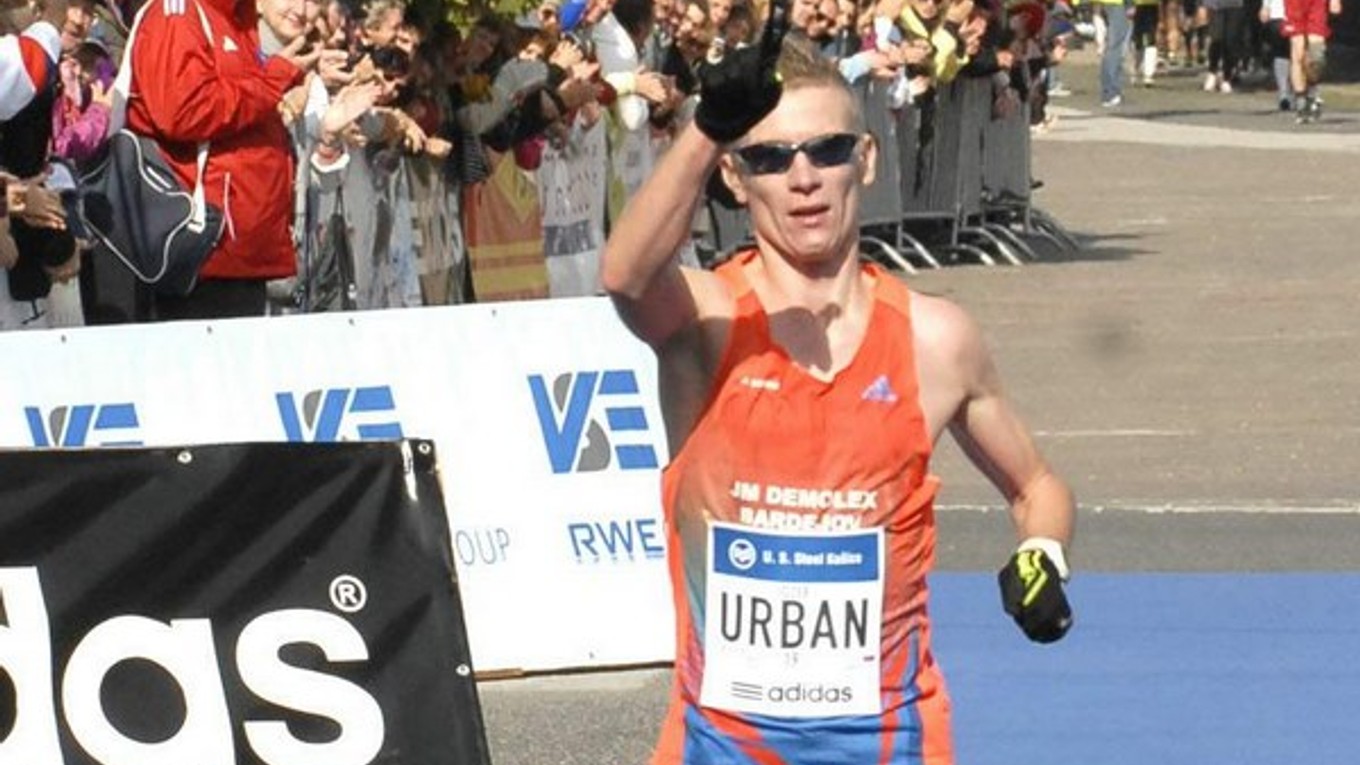 Vlaňajší šampión. Jozef Urban sa tentoraz prihlásil na polmaratón.