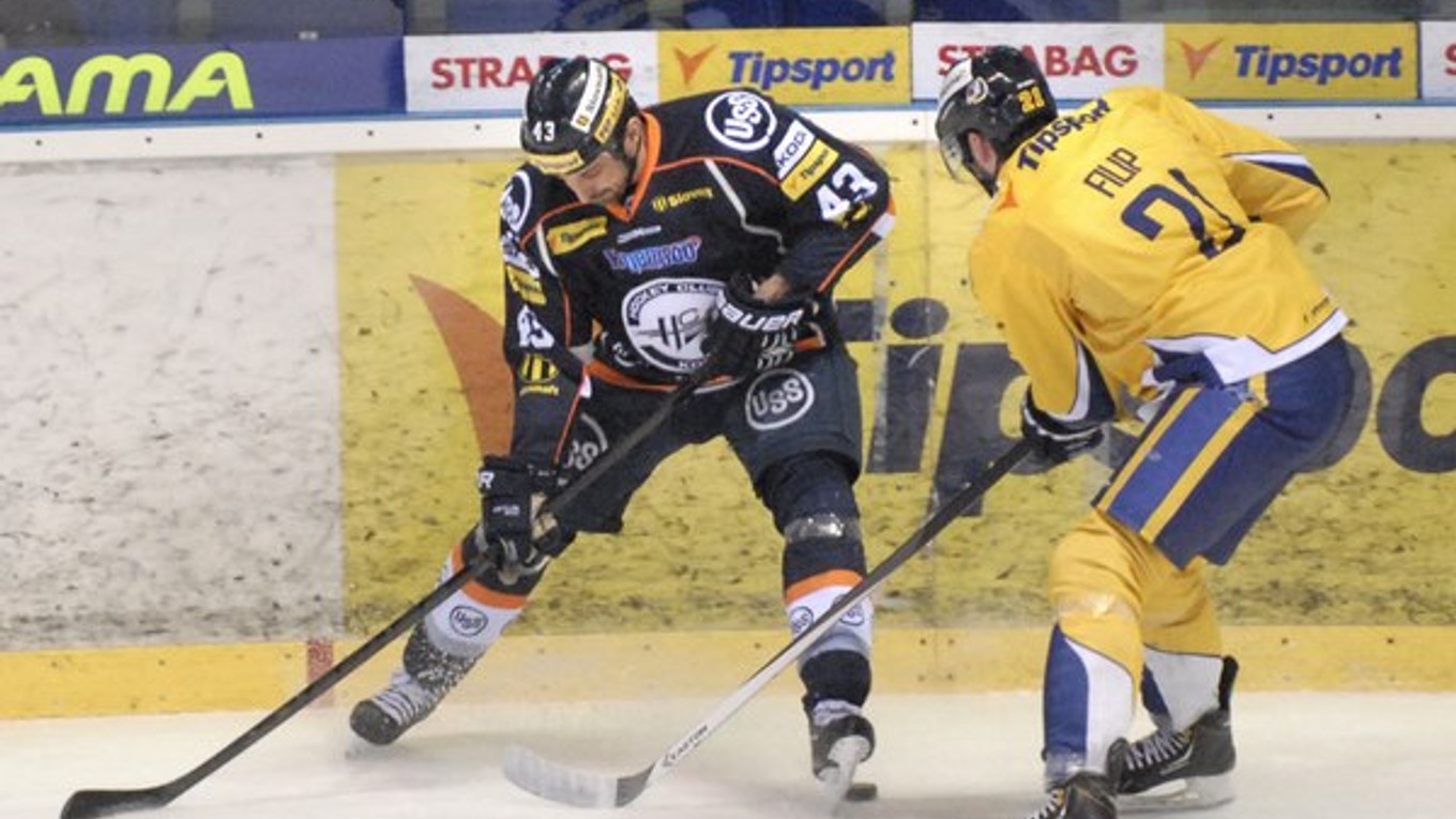 Dnes piaty semifinálový zápas. Hokejisti HC Košice sa do Steel Arény vrátili za nerozhodného stavu.