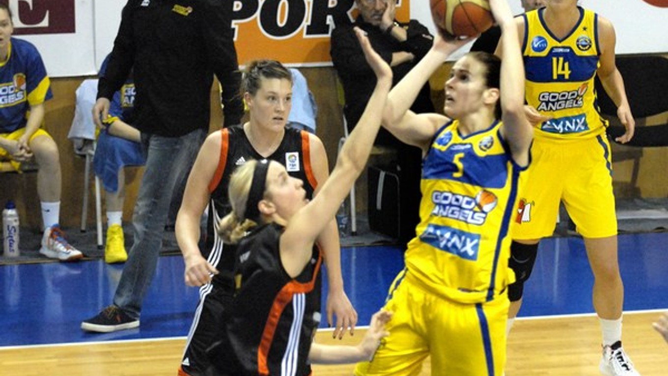 Košičanky vedú v sérii nad Ružomberkom 2:1.