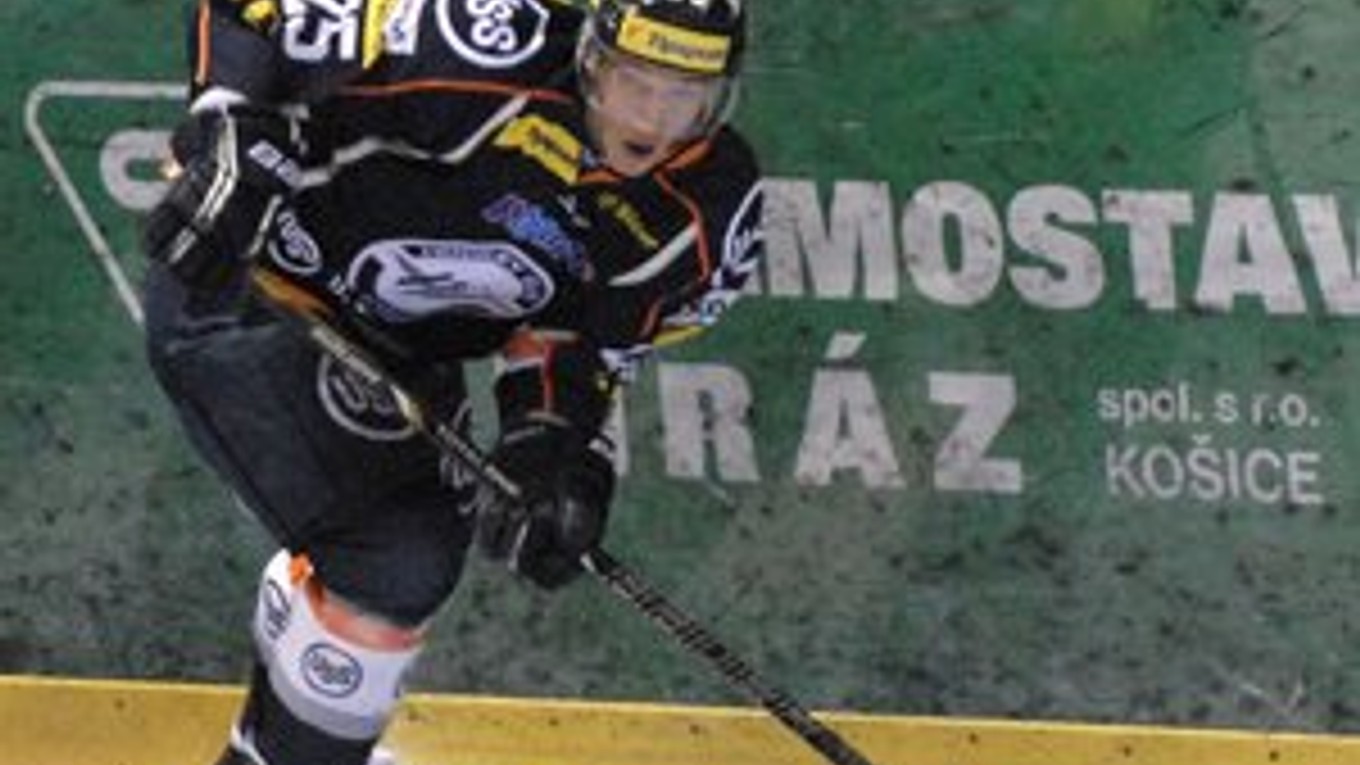 Richard Jenčík. V tejto sezóne nazbieral už 50 kanadských bodov.