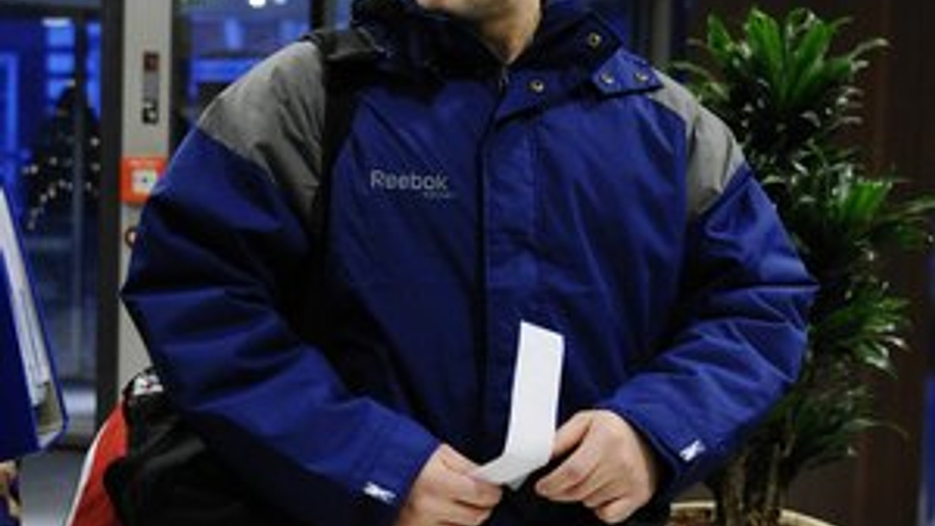 Tomáš Slovák. Z KHL sa sťahuje do českej extraligy.