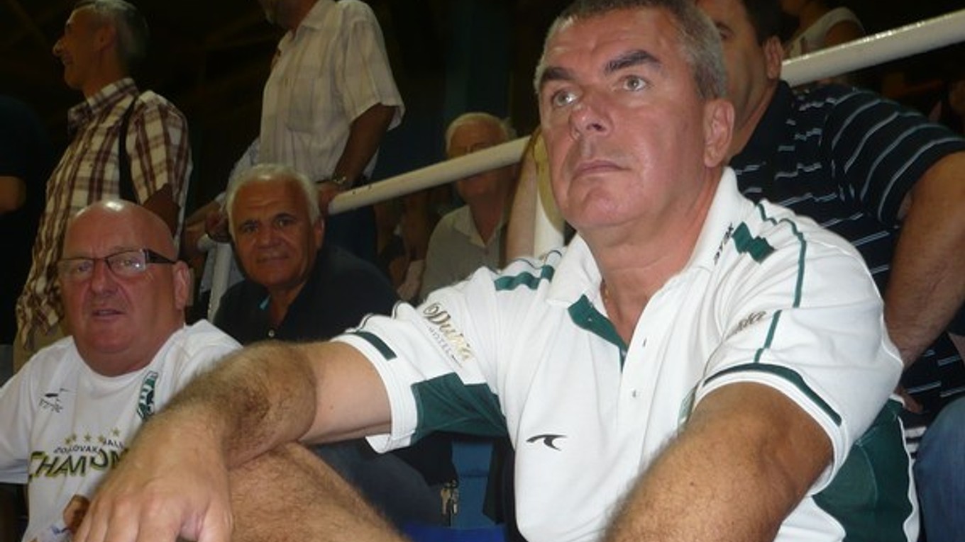 Miloslav Chmeliar. S prácou trénera i hráčov je zatiaľ spokojný.