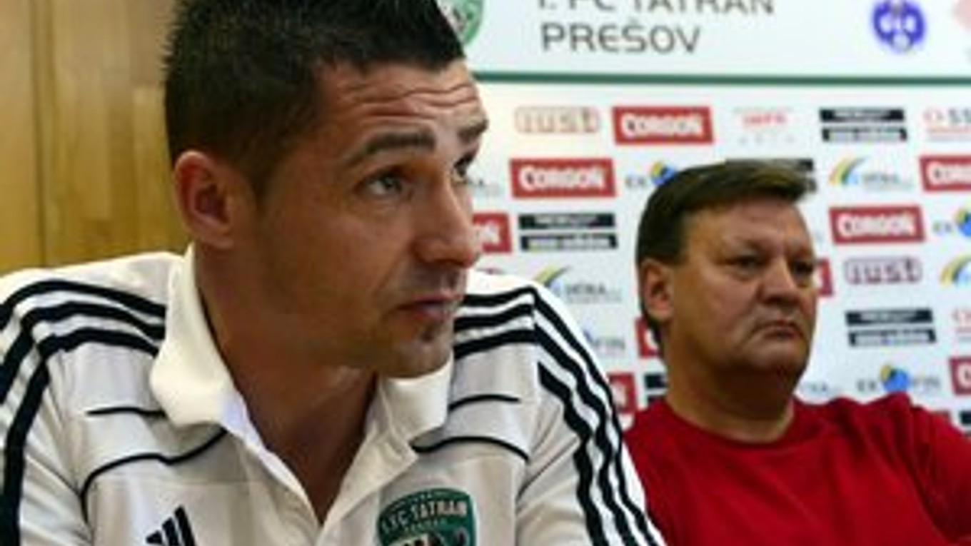 Kapitán Tatrana Peter Petráš (vľavo) a tréner Ladislav Totkovič.