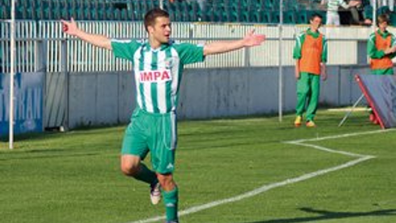 Peter Katona. Autor dvoch gólov v zápase a zároveň najlepší strelec zeleno-bielych.
