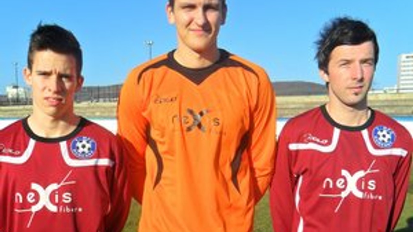 Trio zo štyroch. Zľava Dárius Popík, Jozef Brudňák a Marek Mihok.