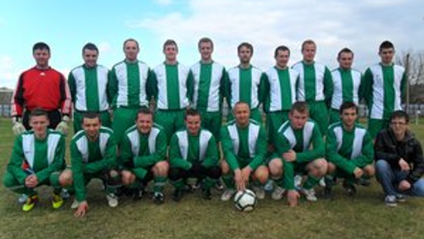 Pakostovčania. Z „humenských“ piatoligistov zimovali najvyššie.